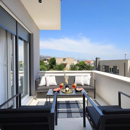Bonaca Apartments With Terrace, Barbecue And Private Parking Kaštela מראה חיצוני תמונה