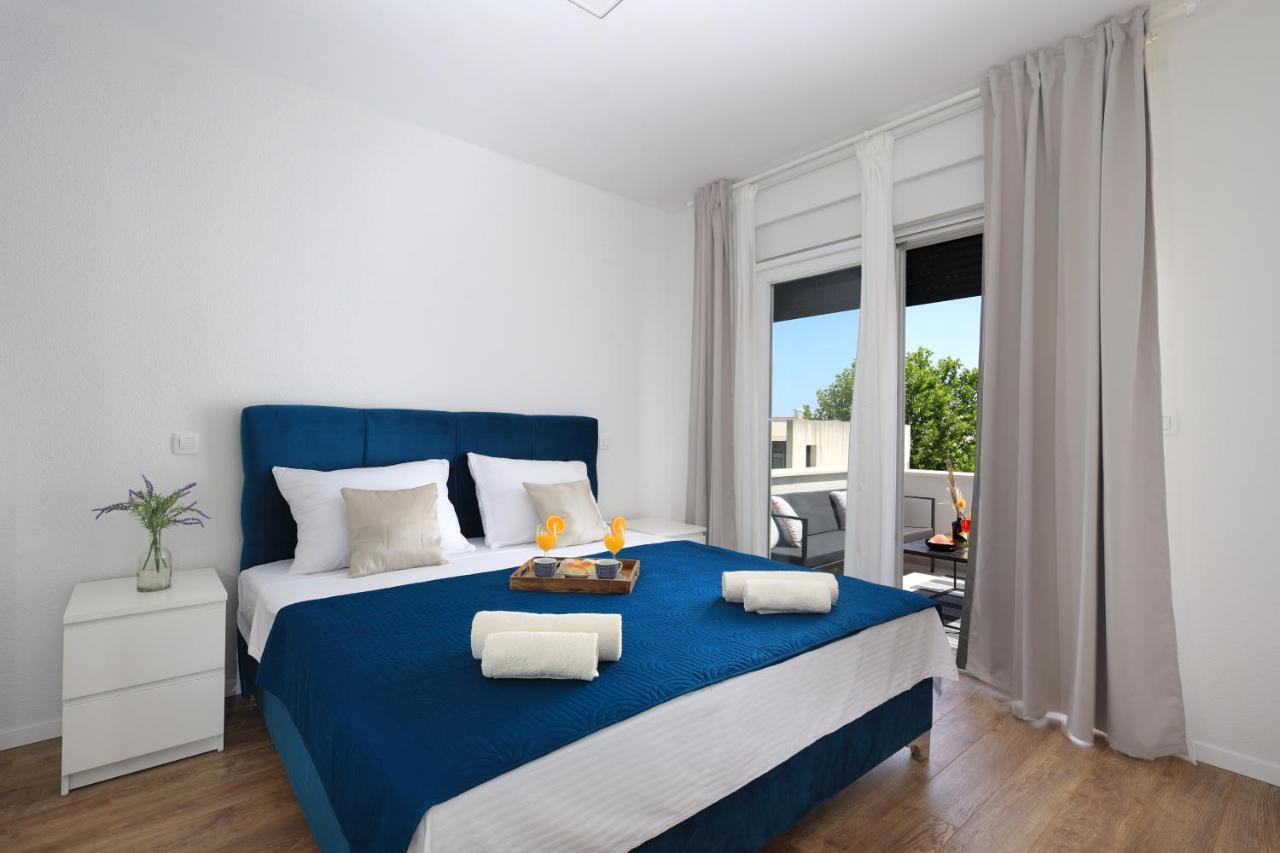 Bonaca Apartments With Terrace, Barbecue And Private Parking Kaštela מראה חיצוני תמונה